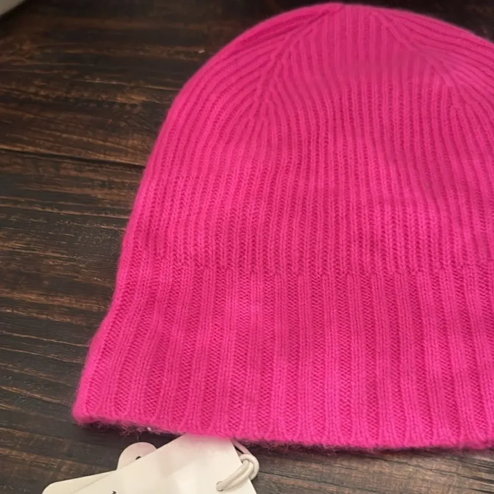 NWT Nordstrom cashmere beanie
